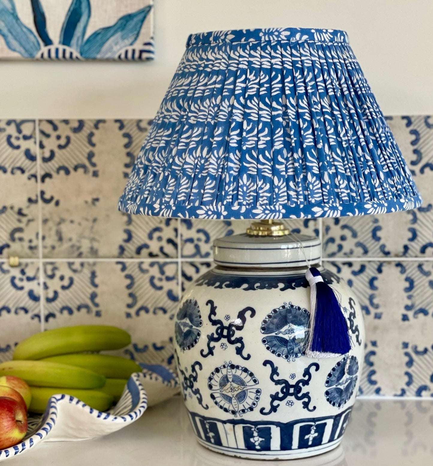 Butterfly Pairs Ginger Jar Lamp