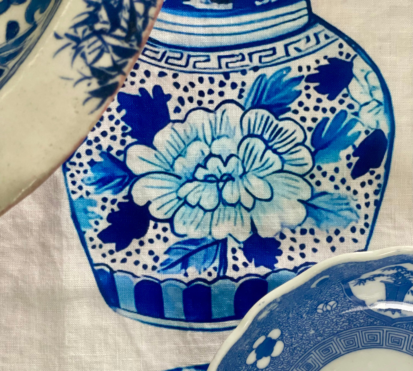 Ginger Jars Linen Tablecloth