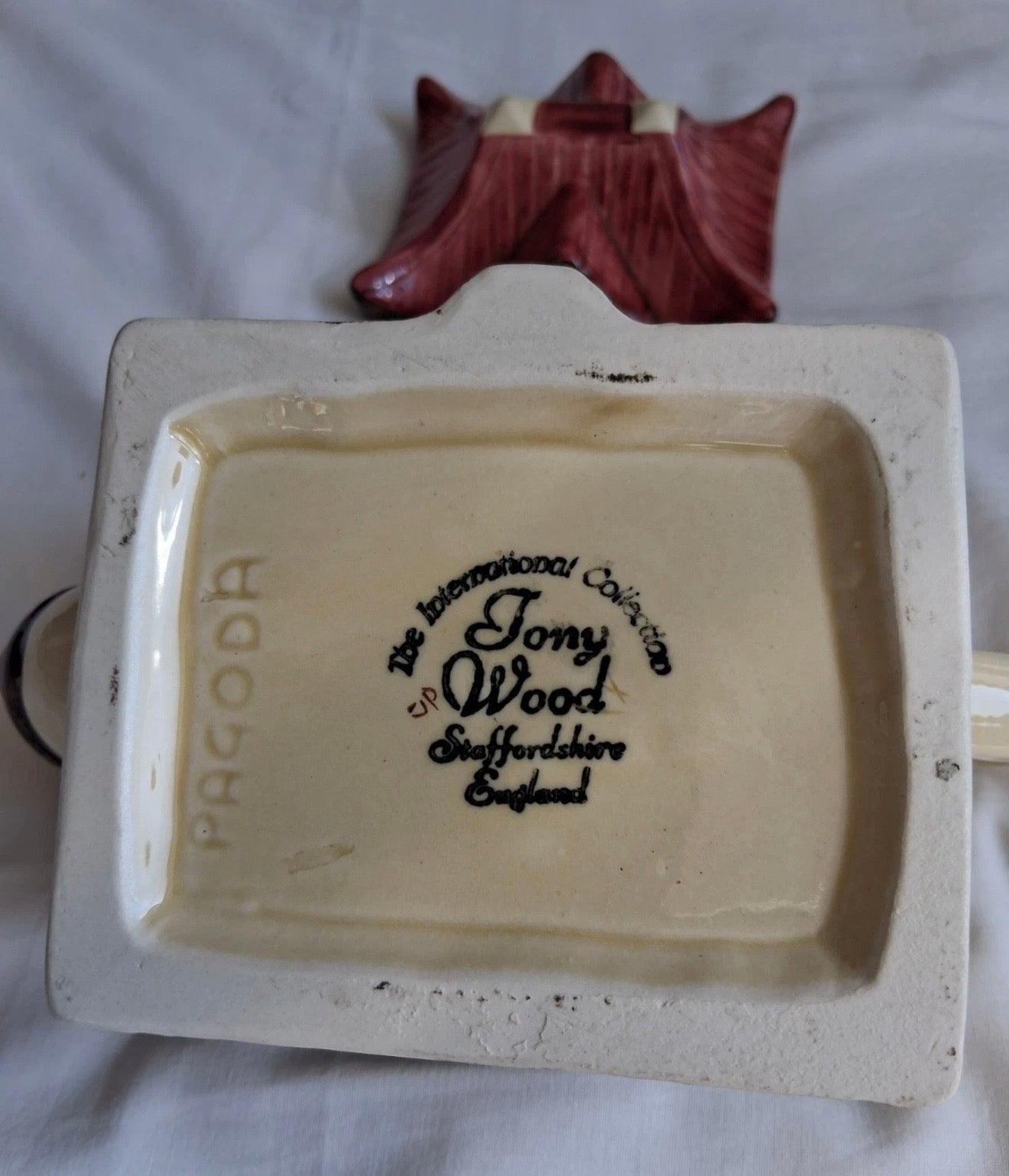 Vintage ‘Tony Wood’ Pagoda Teapot