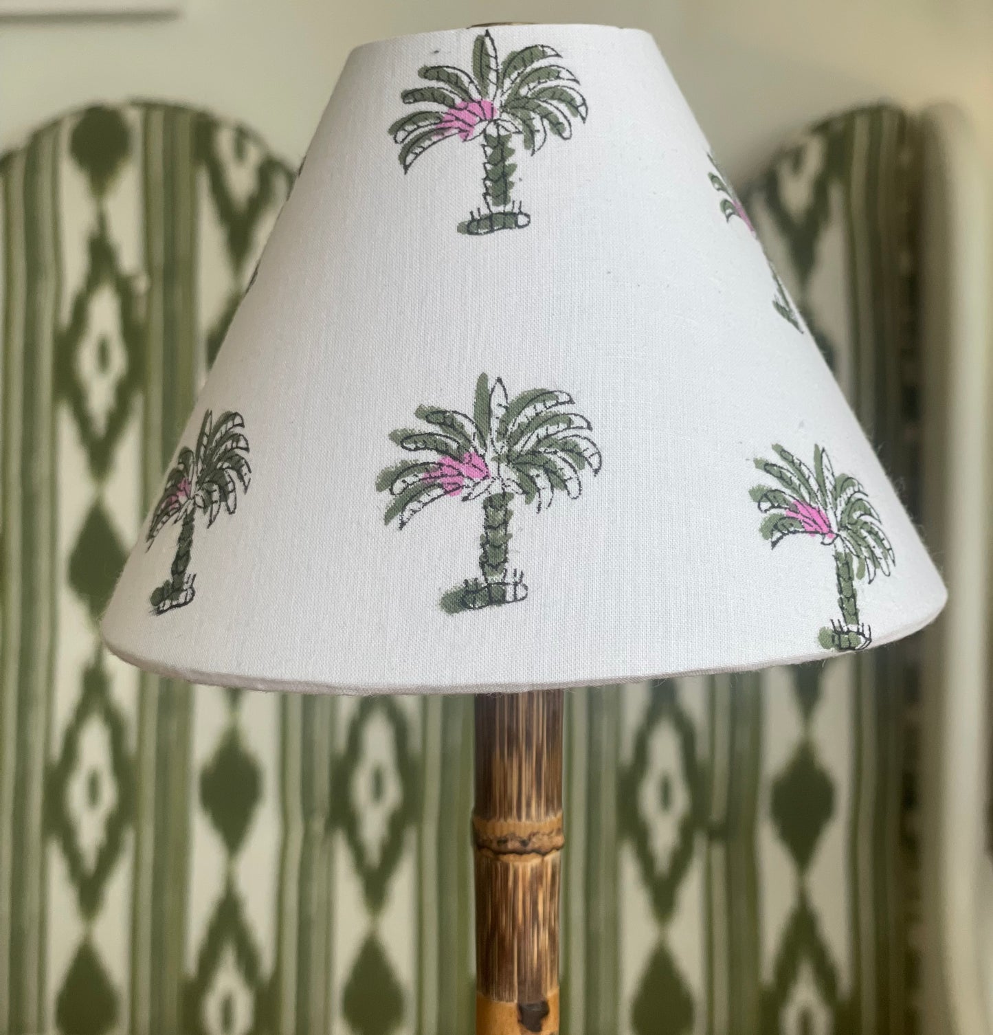Bali bamboo rechargeable lamp