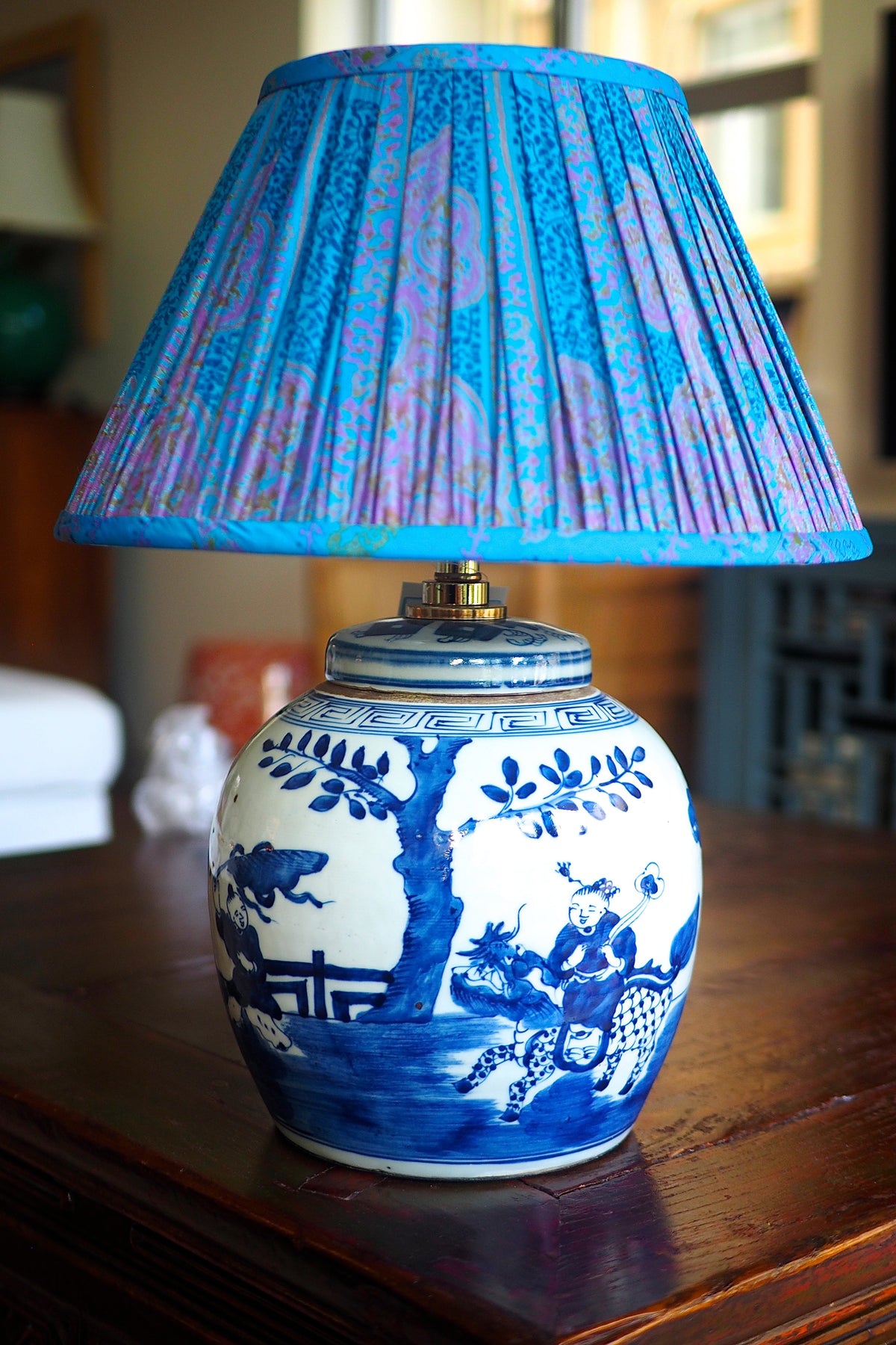Quilin Ginger Jar Lamp