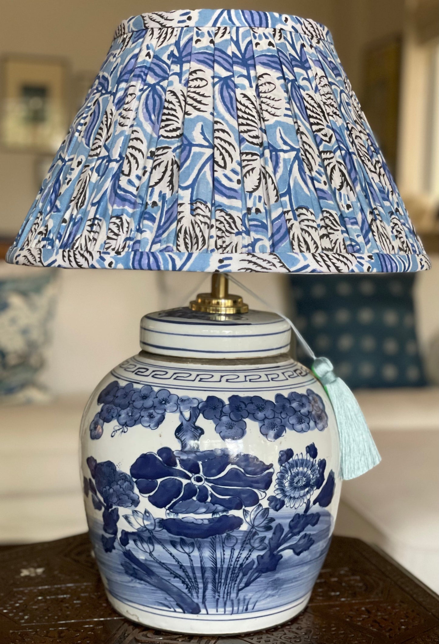 Lotus Flower Ginger Jar Lamp