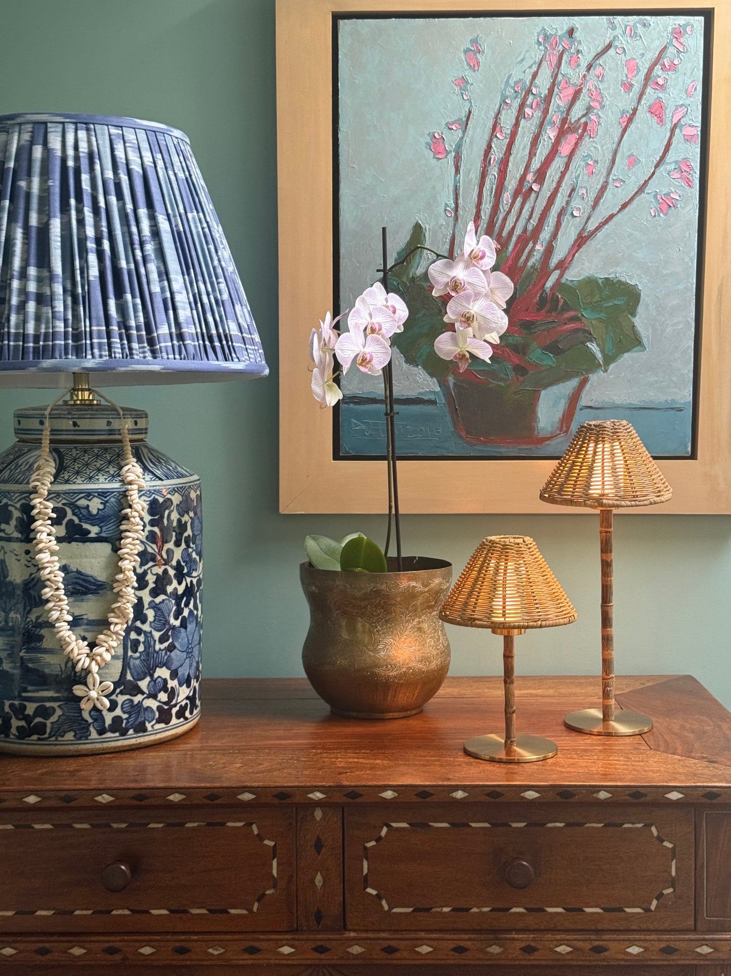 Mini Bali bamboo rechargeable lamp