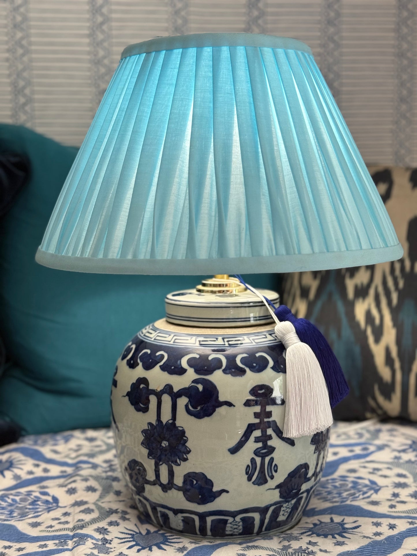 Shou Ginger Jar Lamp