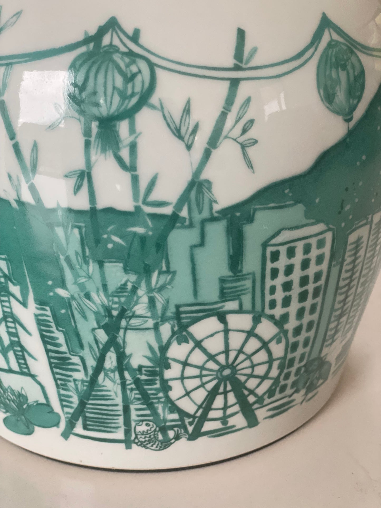 ‘Hong Kong Homage' Ginger Jar Lamp: Jade Green
