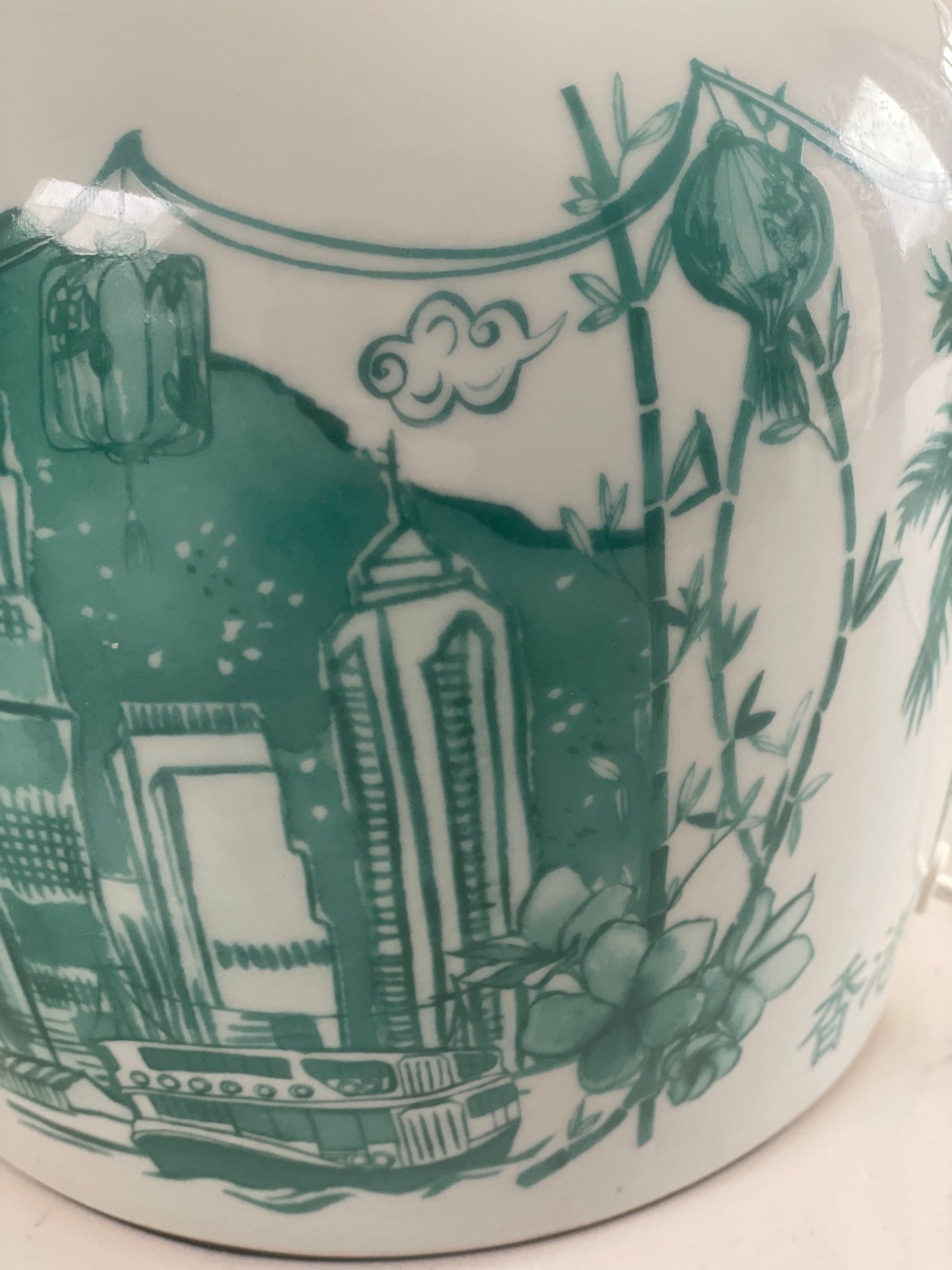 ‘Hong Kong Homage' Ginger Jar Lamp: Jade Green