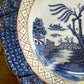 Vintage 'Blue Willow' Shallow Dinner Plates/Bowls: set of 5