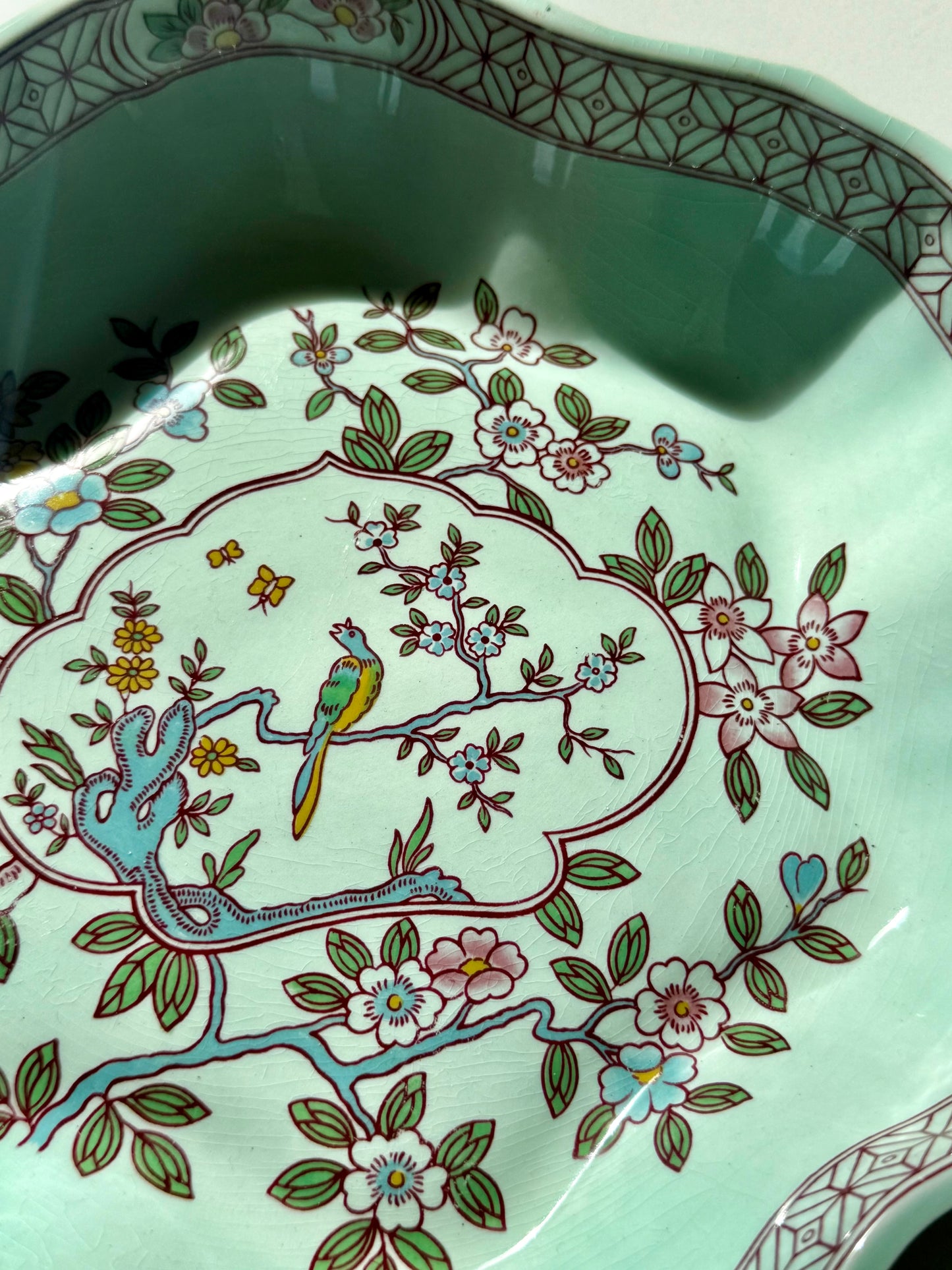 Vintage 'Singapore Bird' Scalloped Bowl