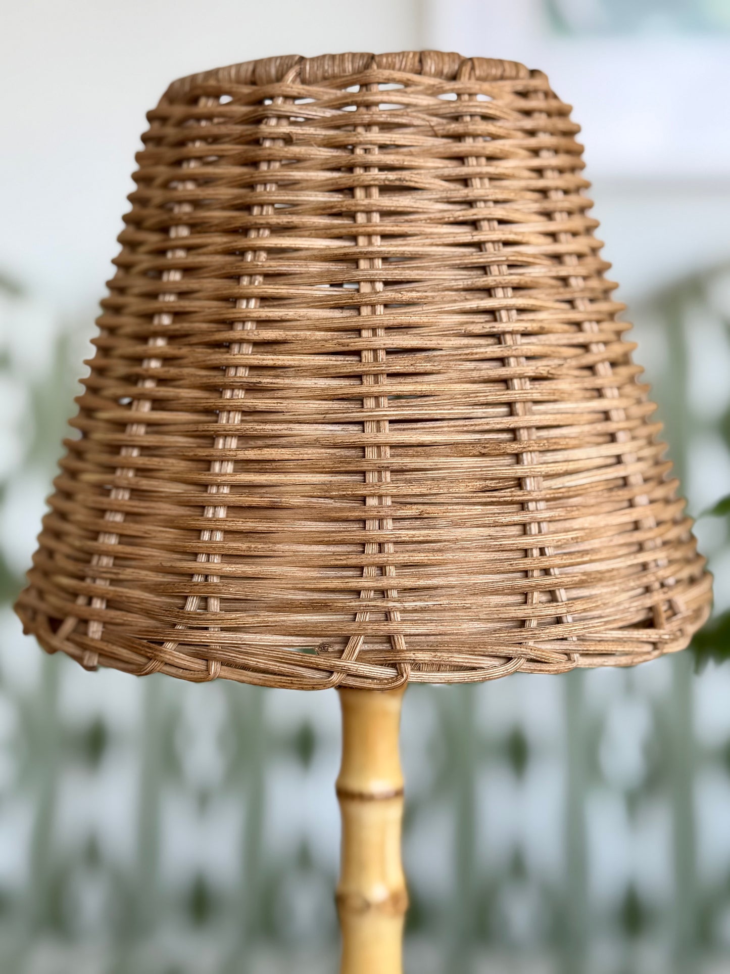 Hanoi bamboo rechargeable lamp