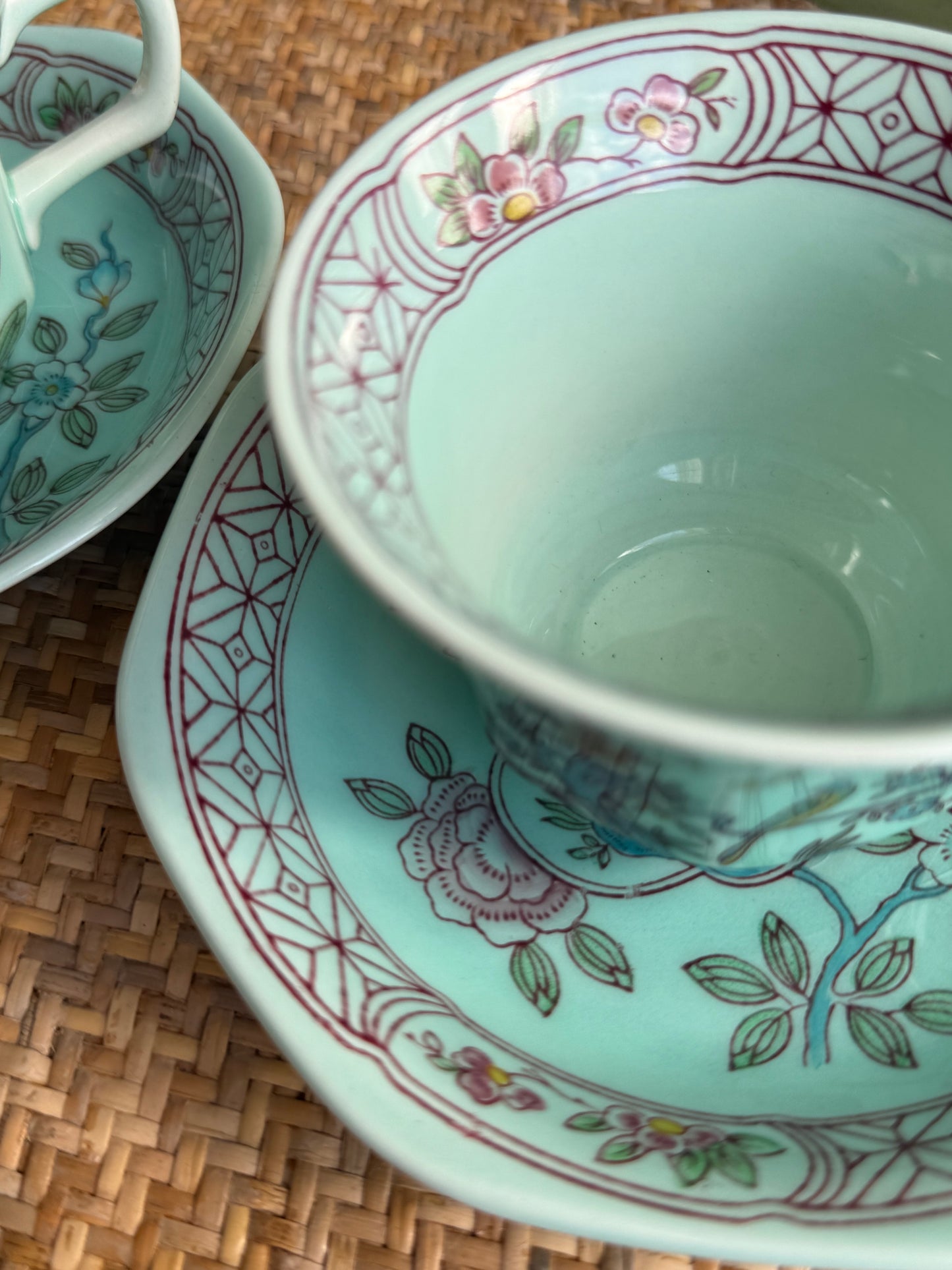 Vintage 'Singapore Bird' Cup & Saucer: set of 2