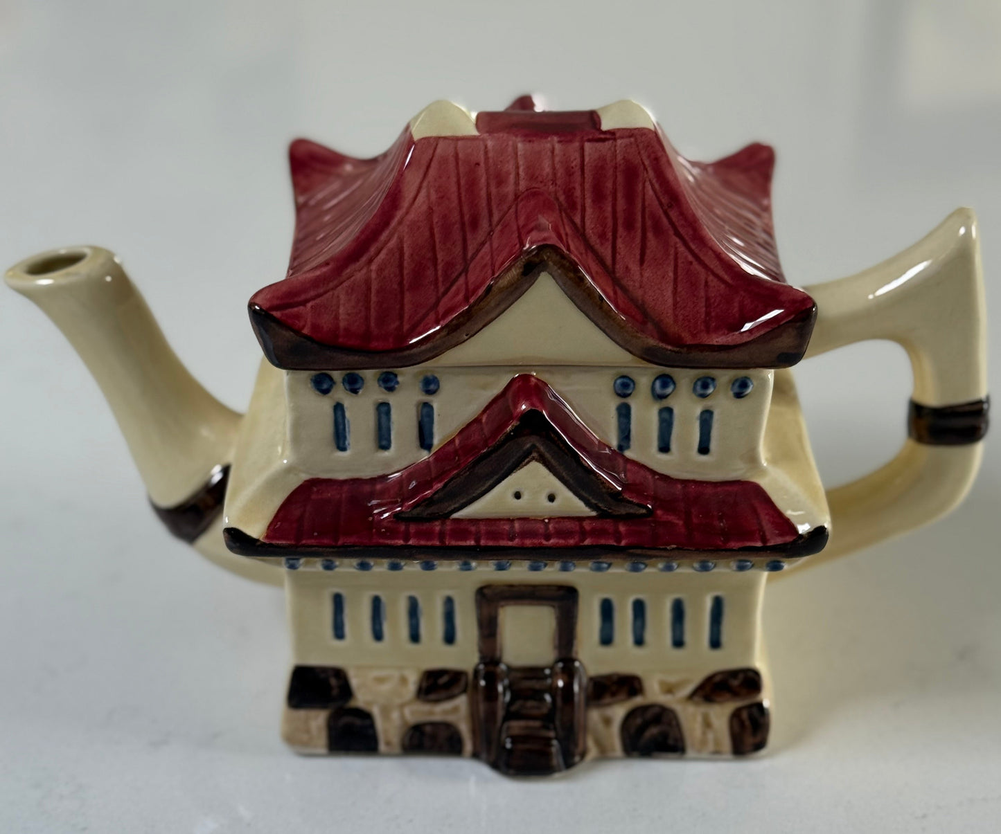 Vintage ‘Tony Wood’ Pagoda Teapot