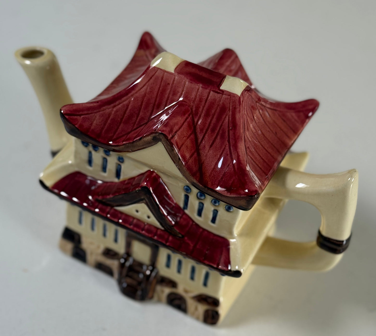 Vintage ‘Tony Wood’ Pagoda Teapot