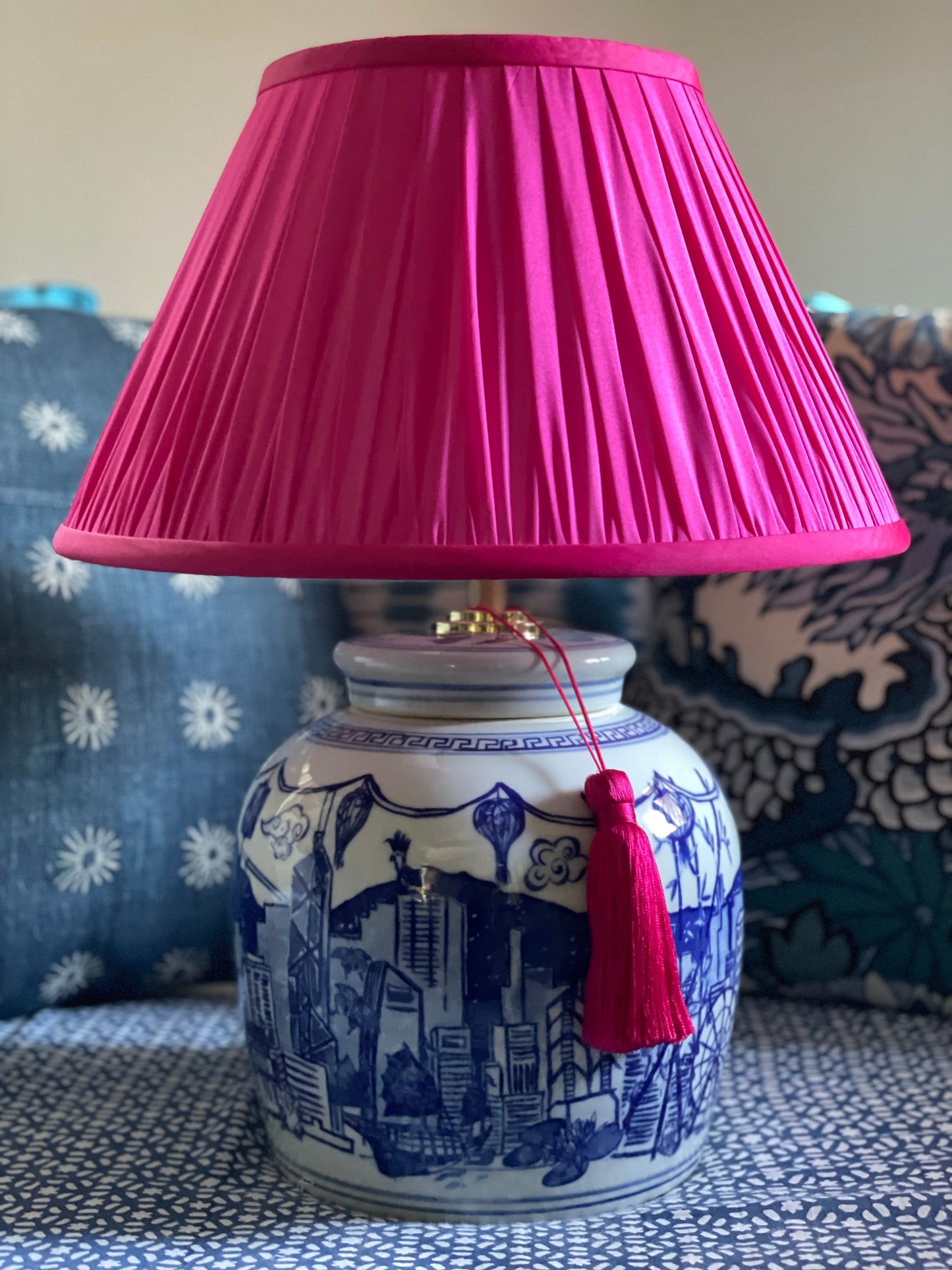 ‘Hong Kong Homage' Ginger Jar Lamp: Imperial Blue