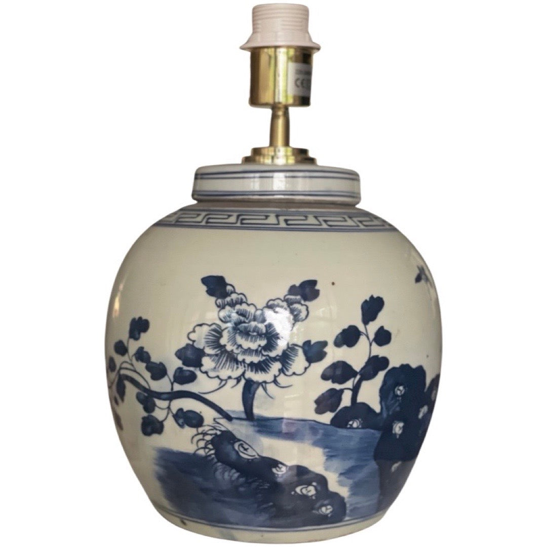 Trailing Peony Ginger Jar Lamp